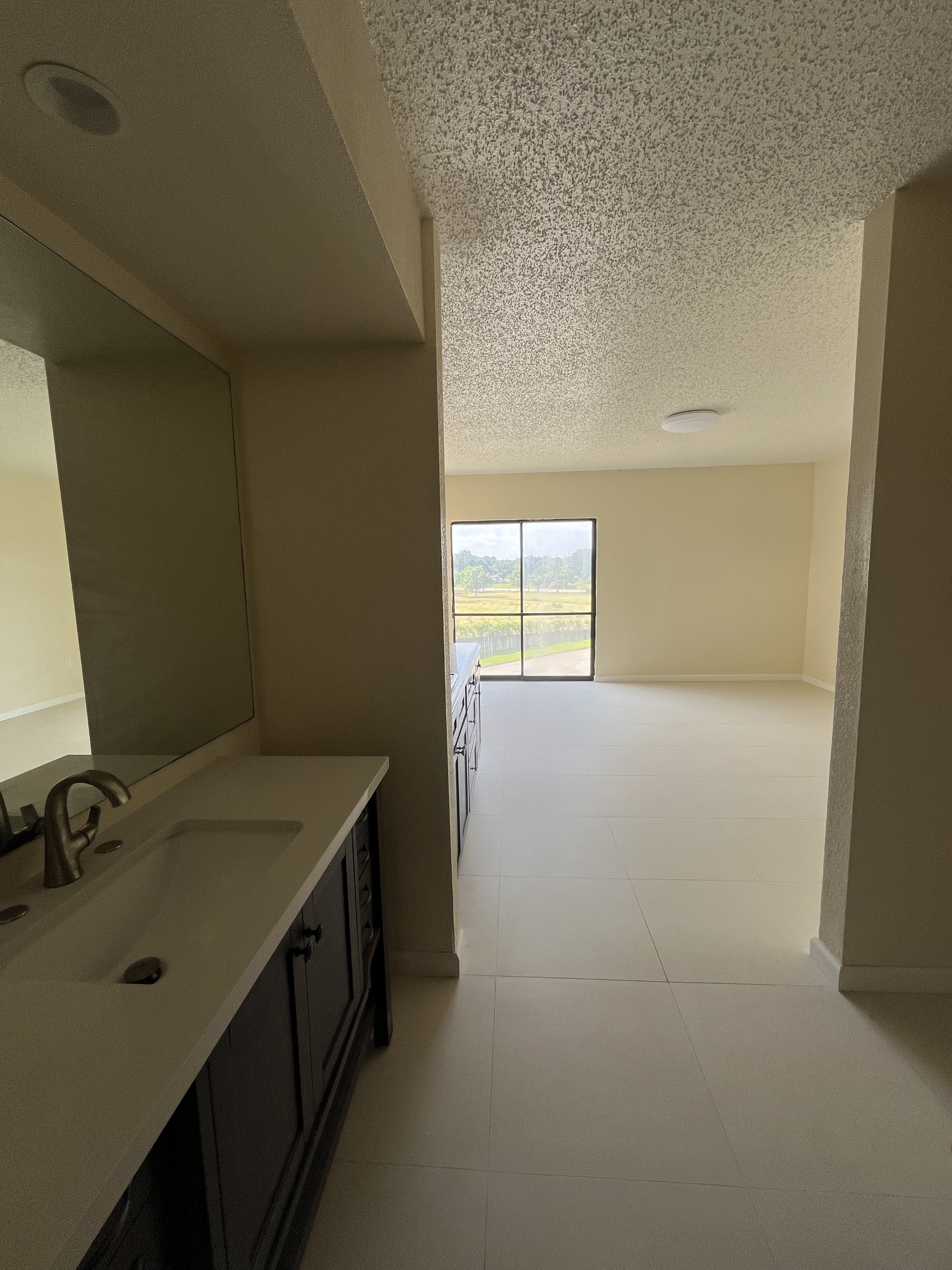 2705-2715 Cherry Road, Memphis , Tennessee, 38111 - 1343
