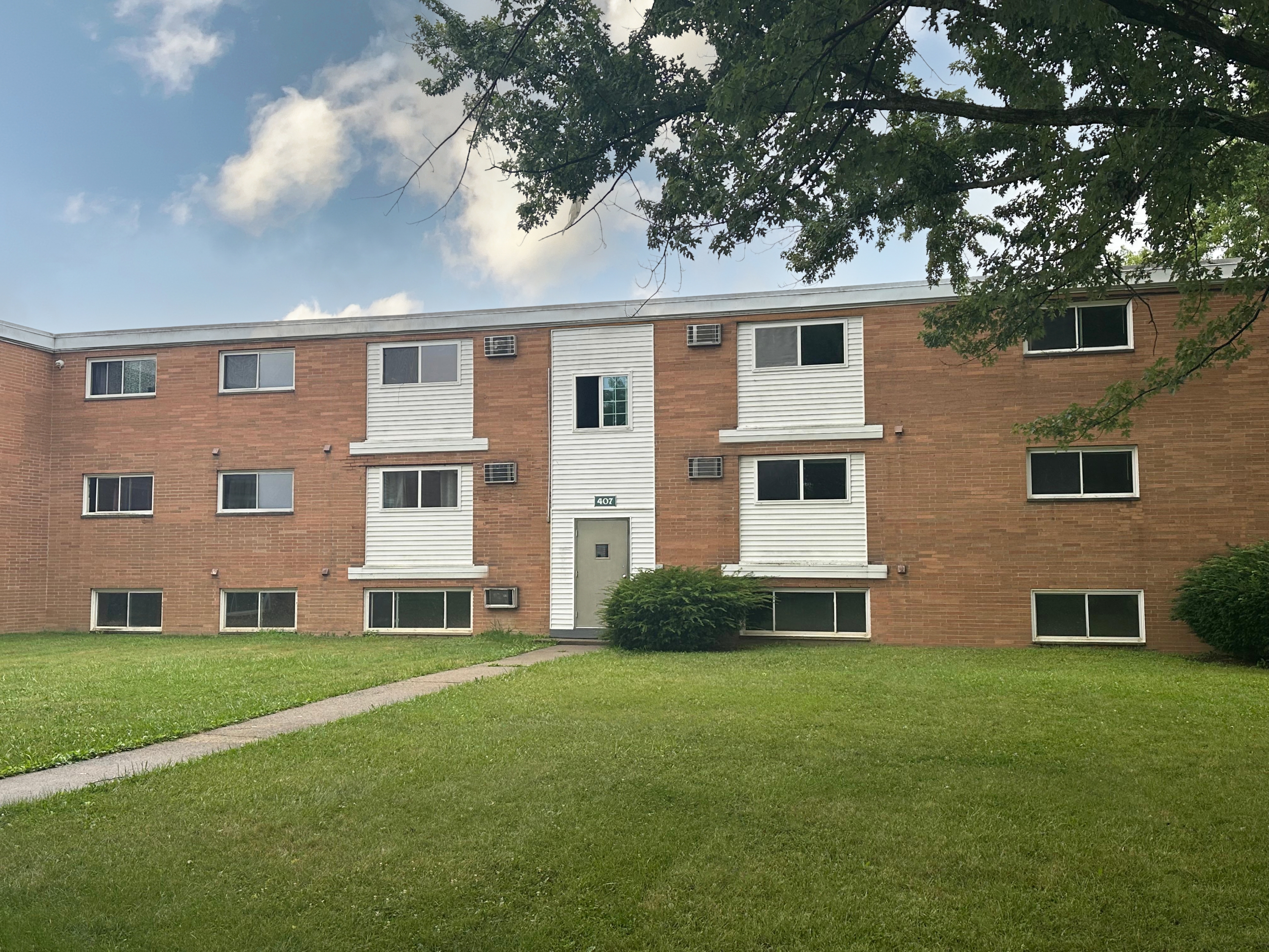 421 Southern Blvd NW Apt. 207